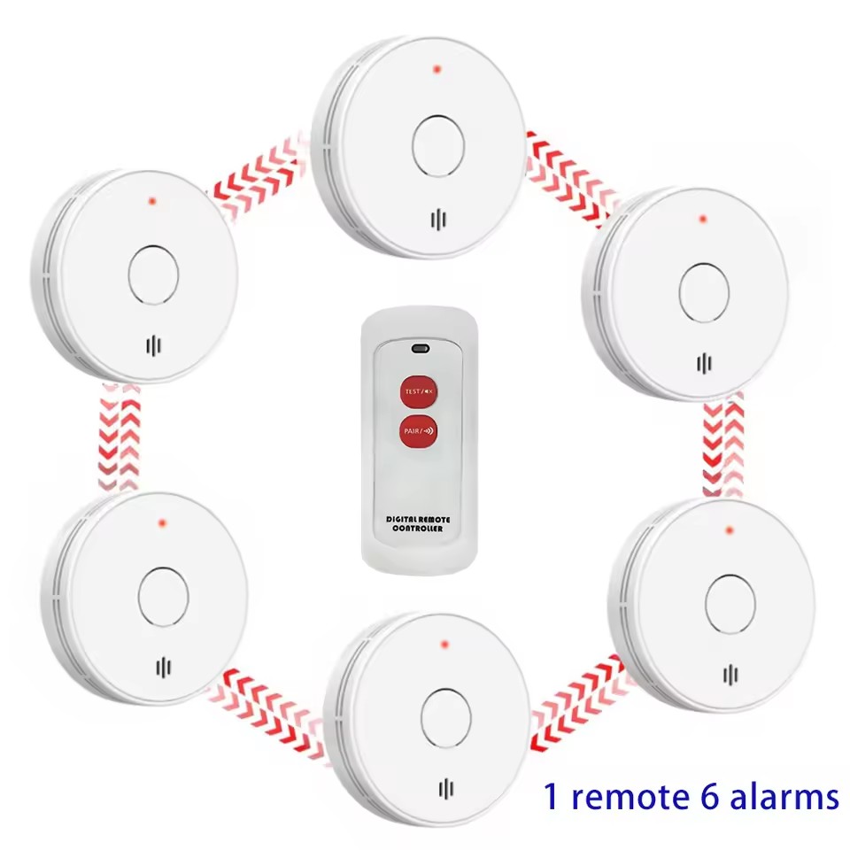 10年間電池駆動の連動型煙感知器/リモコン付き、無線連動式火 - Smoke Detector Interconnected のレビューと価格